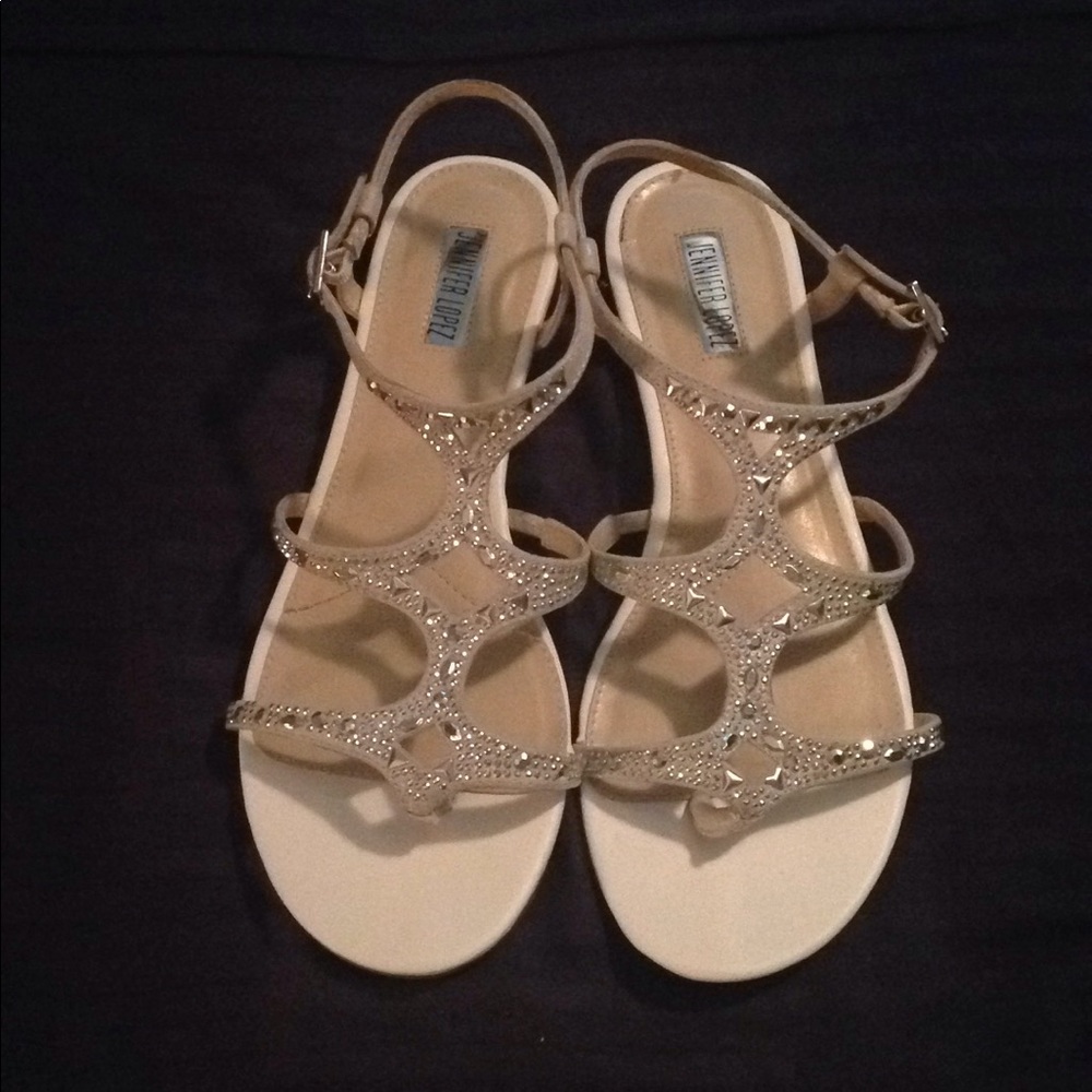 Like New Jennifer Lopez White Sandals